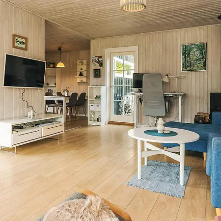 4 Person In Hébergement de vacances Brovst